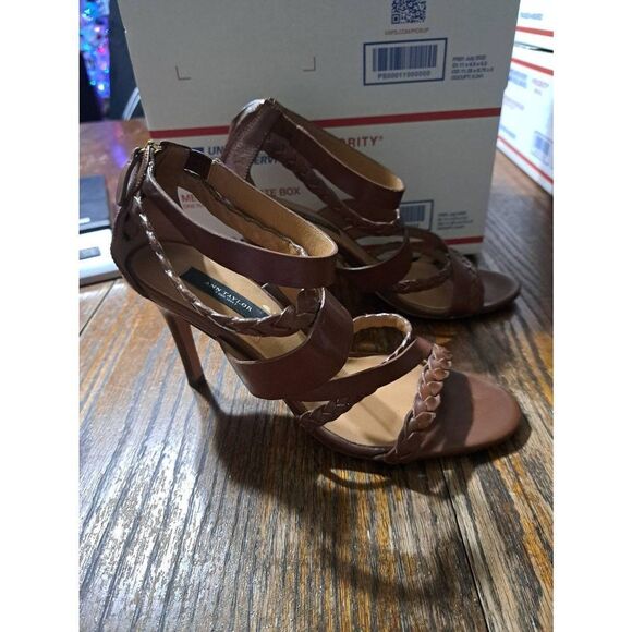 8M Ann Taylor Brown Leather Ankle Strap Stiletto Pump High Heel Dress Shoes - Picture 1 of 12